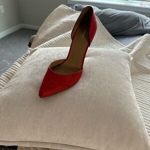 Express Scarlet Textured Heels